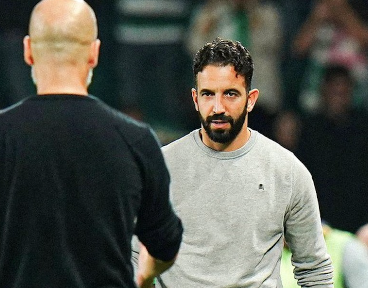 曼联4-2胜布莱顿:战术调整显成效,球员表现亮点多