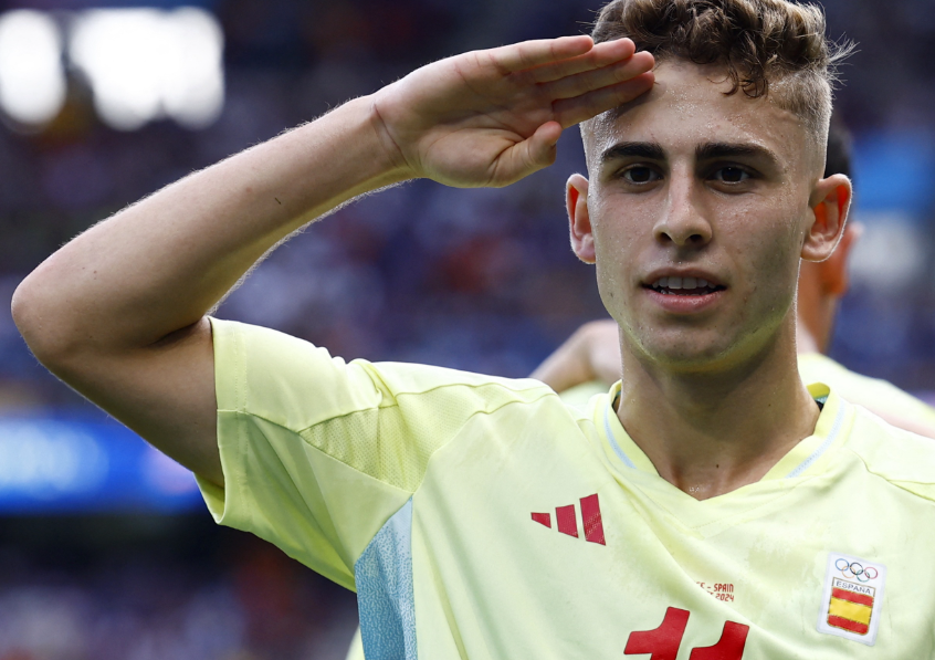 西甲第10轮焦点战：巴萨客场惜败<a href='https://www.www.niaodie.cn,www.www.niaodie.cn,www.www.niaodie.cn,/news/tag/286.html' style='color: blue;'>皇马</a>，费尔明致谢球迷展望未来