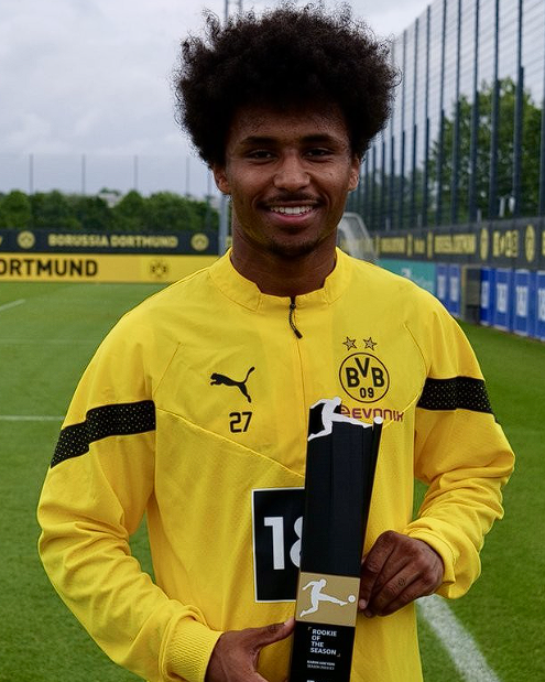 恩里克赛后坦言:巴黎表现欠佳,杜埃伤情引担忧