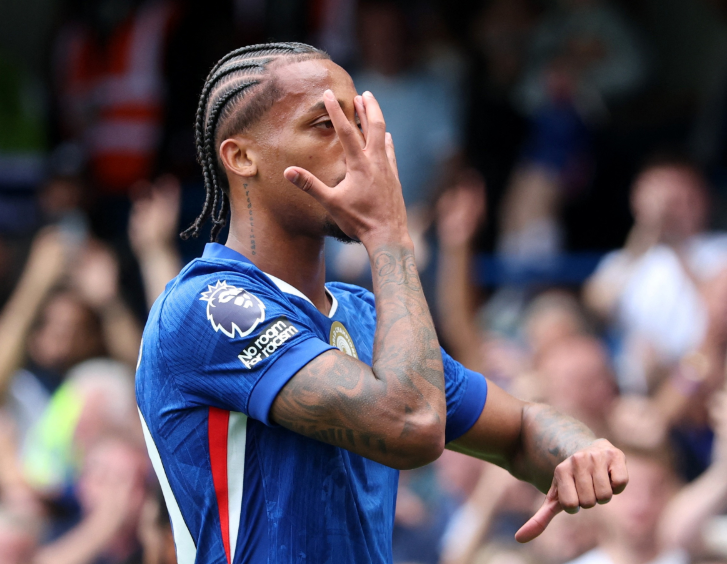 若昂 - 佩德罗:进球助力切尔西,团队至上收获喜悦