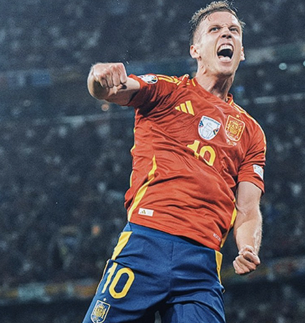 奥尔莫复出:伤病归来后的赛场表现与数据剖析