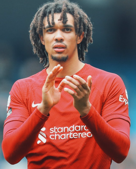 乔科尔为阿诺德发声:转会皇马不应被指不忠诚