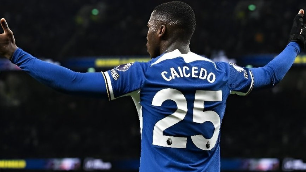 凯塞多远射世界波荣膺切尔西10月最佳进球，<a href='https://www.www.niaodie.cn,www.www.niaodie.cn,www.www.niaodie.cn,/news/tag/267.html' style='color: blue;'>英超</a>焦点战闪耀斯坦