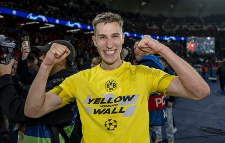 利物浦中卫引援风云：施洛特贝克成新目标