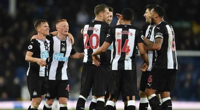 纽卡欧冠征途:在强敌环伺中破浪前行