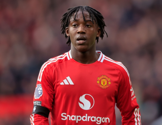 那不勒斯有意曼联新星梅努,转会前景取决于曼联态度