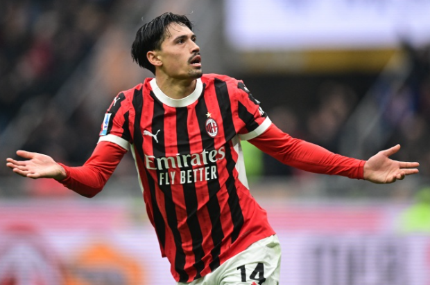 赖因德斯传射助荷兰直通世界杯,赛后畅谈首发与备战