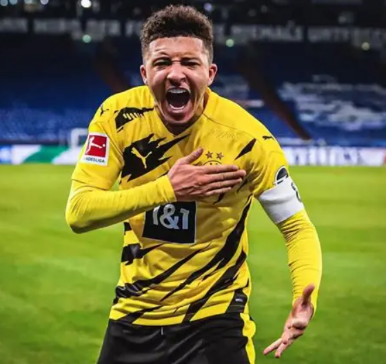 桑乔未来走向:曼联、维拉与土超三队的博弈