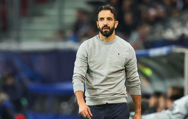 阿莫林执教曼联一周年：波折中前行，未来可期