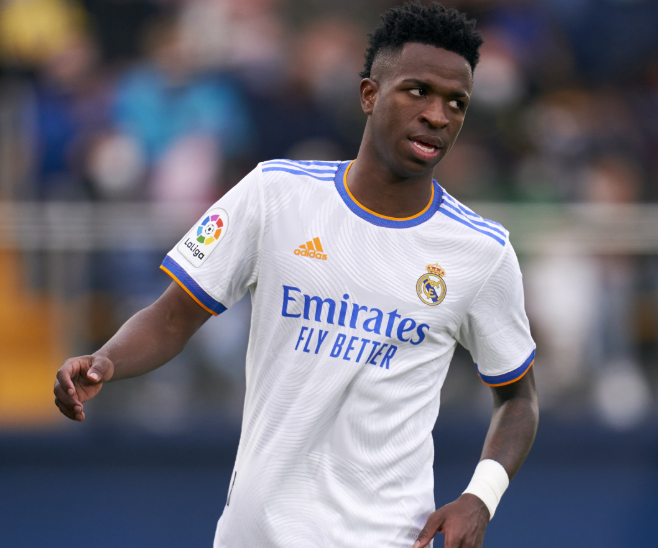 维尼修斯：从情绪风波到续约进展的<a href='https://www.www.niaodie.cn,www.www.niaodie.cn,www.www.niaodie.cn,/news/tag/286.html' style='color: blue;'>皇马</a>动态