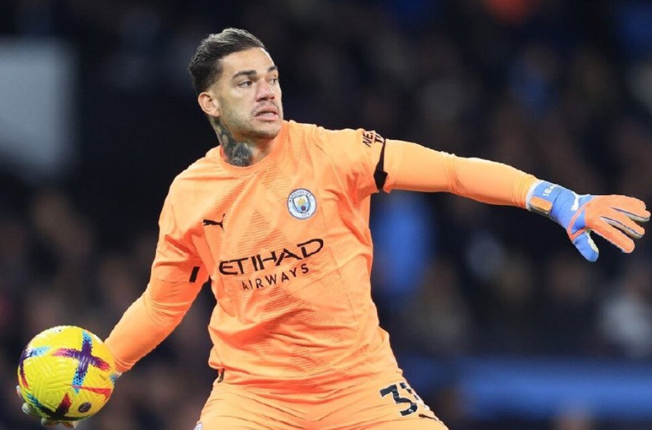 埃德森转会动态:多队关注,未来走向待定