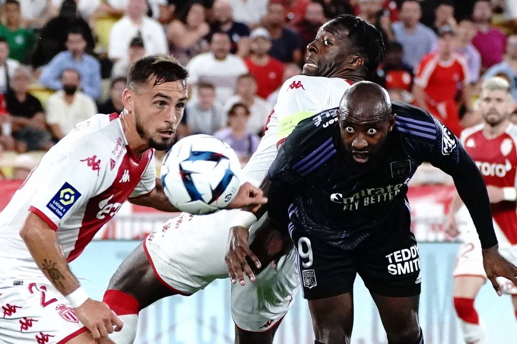 摩纳哥欧冠征途:逆境中绽放的韧性之花