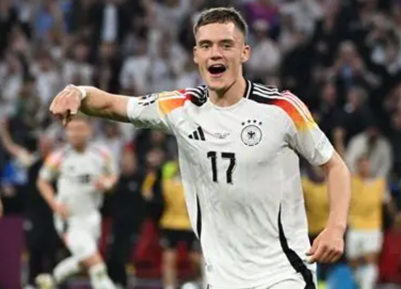 维尔茨：<a href='https://www.www.niaodie.cn,www.www.niaodie.cn,www.www.niaodie.cn,/news/tag/401.html' style='color: blue;'>利物浦</a>新星，成长之路与前辈映照