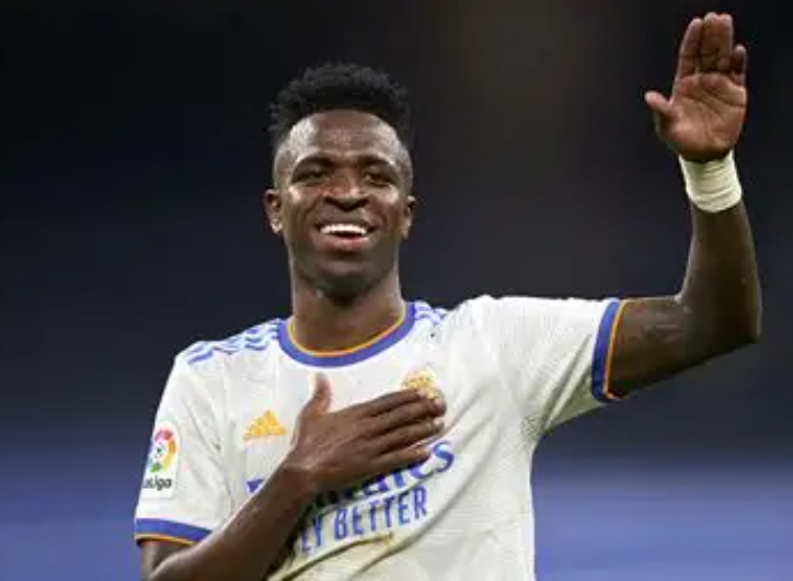 皇马:球员权力攀升下的执教与管理挑战