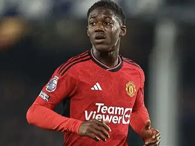 达洛特力挺梅努:曼联未来队长之选