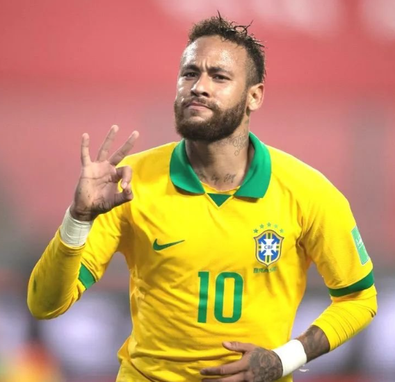 内马尔助力桑托斯:伤病复出后的坚守与心声