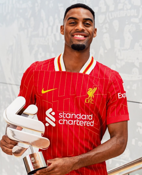 卡里克专业点评:赫拉芬贝赫利物浦战国米之出色发挥