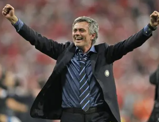 穆里尼奥访谈：忆挚友马拉多纳，谈音乐界趣交