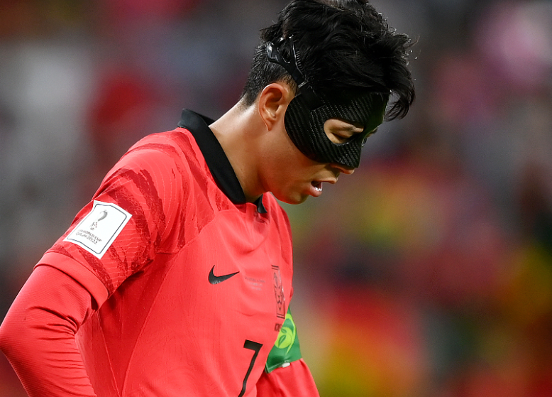 孙兴慜：欧联杯夺冠，心灵拼图的完整拼合